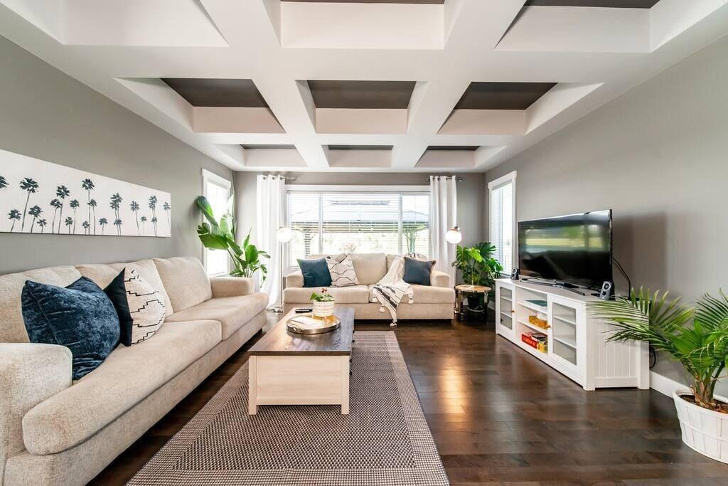 Amazing Luxe Home